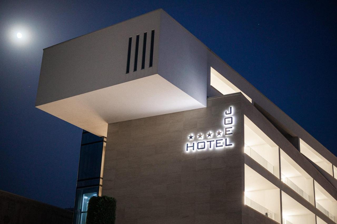 Aparthotel Joel Novalja Exteriör bild
